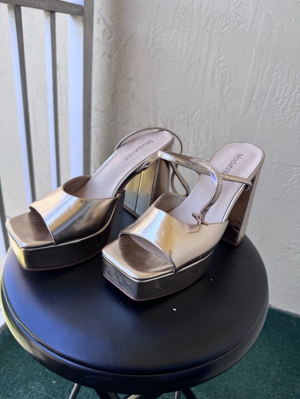 Madden Girl Metallic Gold Open-Toe Platform Block Heels!